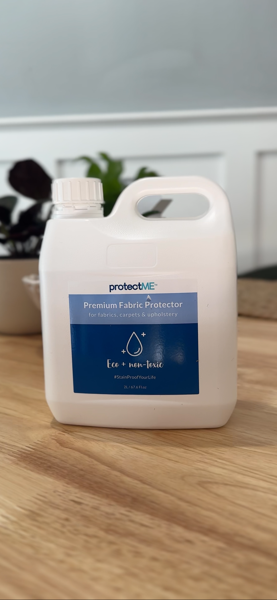 protectMe Refill on wooden background